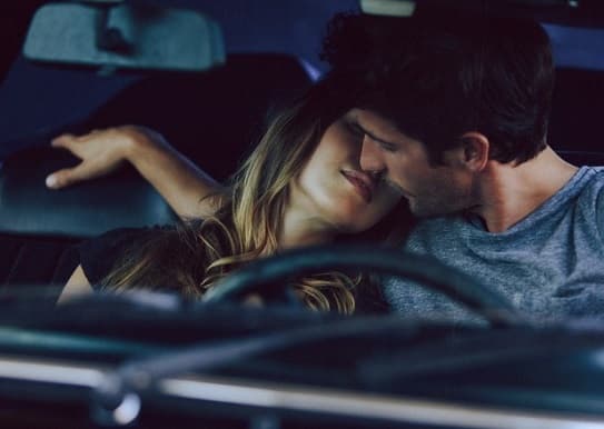 Взаимный контроль в отношениях: советы и ТОП-7 приложений