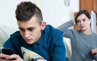 Контроль за подростком через его телефон